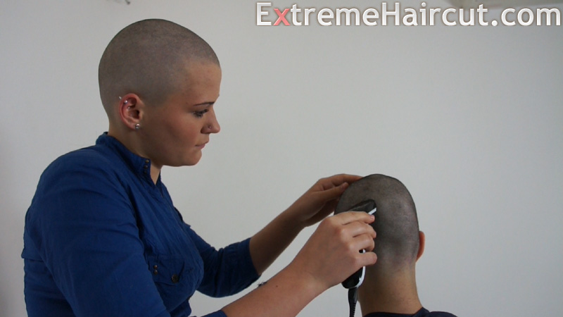 bald girl shaves head